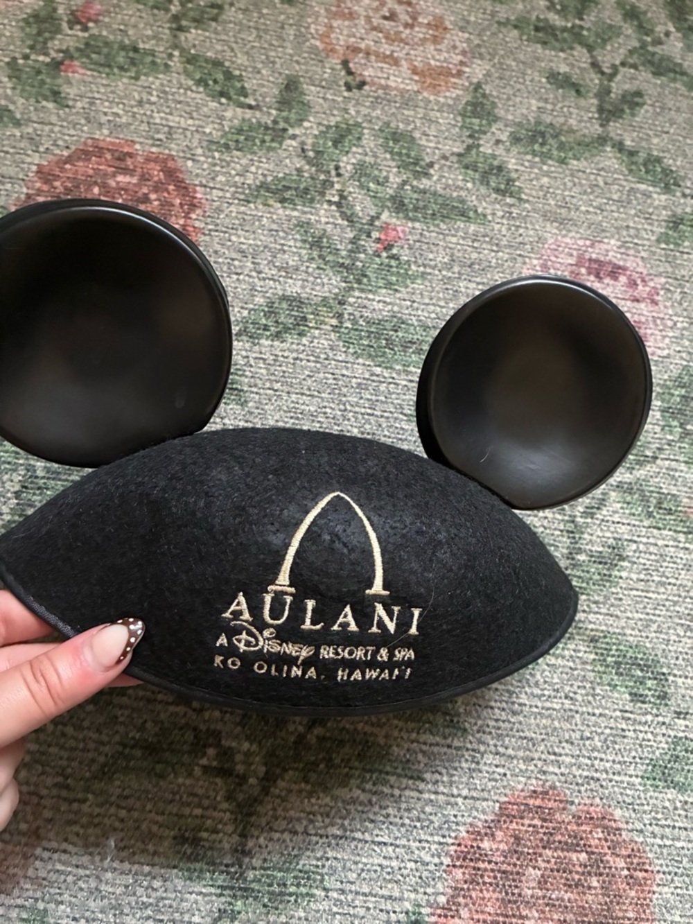 Disney Mickey Mouse ears cap for opening Aulani Disney Resort 2011 🖤